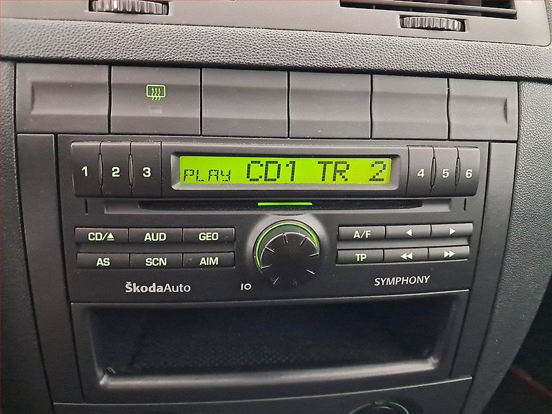 Škoda Fabia (2003) Comfort 1.2 12V, Serv.kniha - fotka 13 z 16