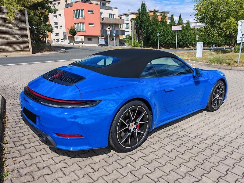 Porsche 911 Carrera S, Chrono, BOSE - fotka 10 z 41