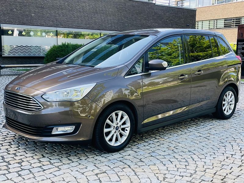 Ford Grand C-MAX 2.0TDCi MAN TAŽNÉ 1MAJITEL - fotka 5 z 50