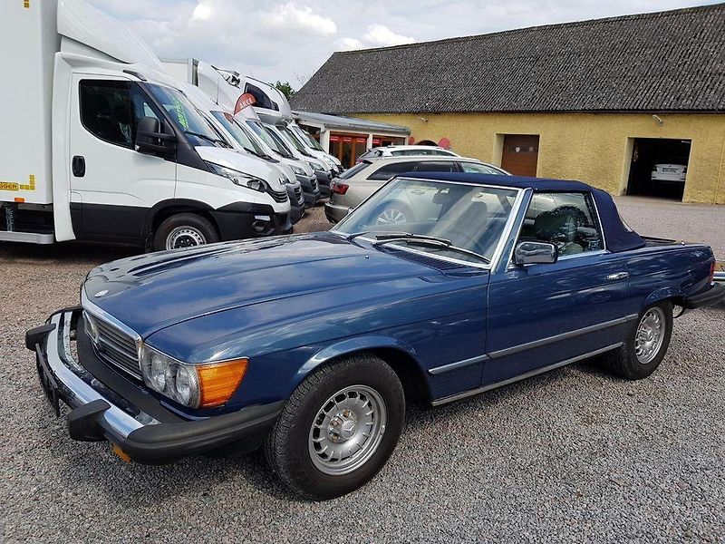 Mercedes-Benz SL 380 1982 160 kW HARDTOP - fotka 7 z 23