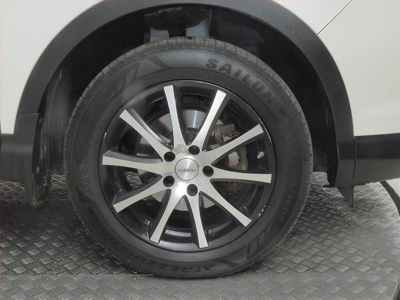 Nissan Qashqai (2016) 1.2 DIG-T, Serv.kniha, Navi - fotka 14 z 19