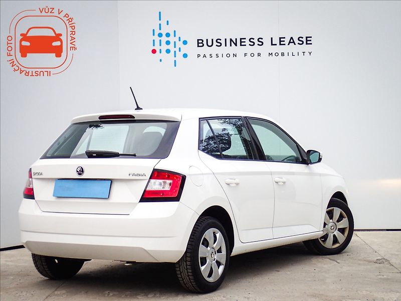 Škoda Fabia 1,0 TSI DSG Style Plus PDC - fotka 3 z 3