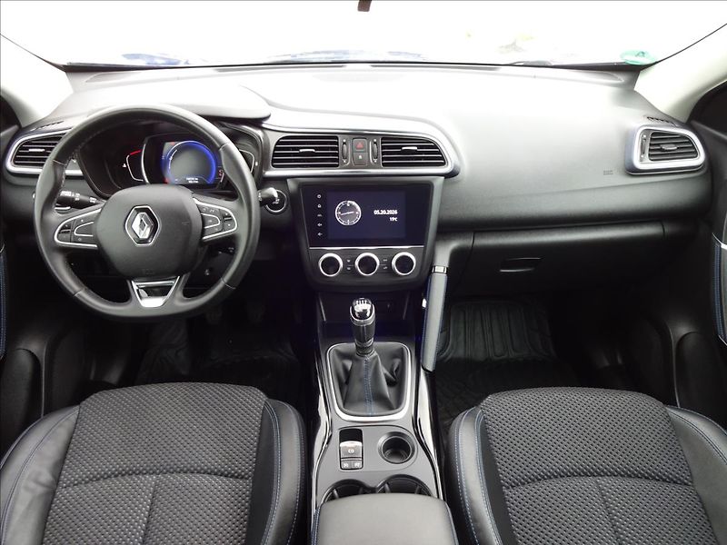 Renault Kadjar 1.3TCe 103kW LIMITED DELUXE - fotka 34 z 56