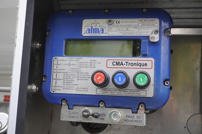 MAN TGM (2015) 26.340 6x2/4 / Magyar fuel tan - fotka 13 z 24