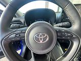 Toyota Yaris 1.5 Hybrid 116k automat Style - náhled 22