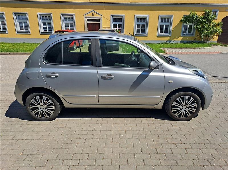 Nissan Micra 1,2 i Visia - fotka 13 z 40