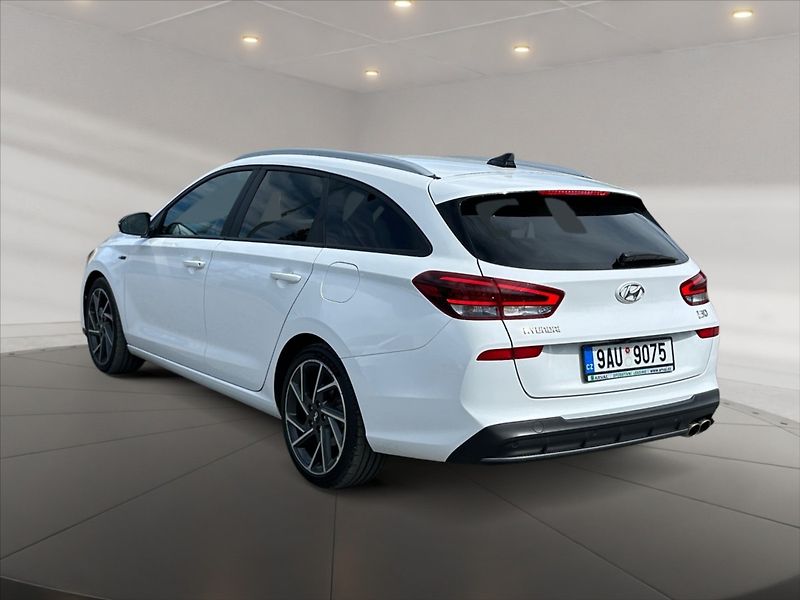 Hyundai i30 1,5 T-GDI N-line - fotka 4 z 11
