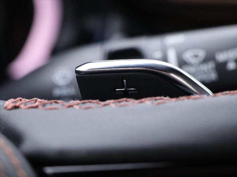 Jeep Grand Cherokee 2,0 4xe Summit Plug-In CZ DPH - fotka 71 z 90