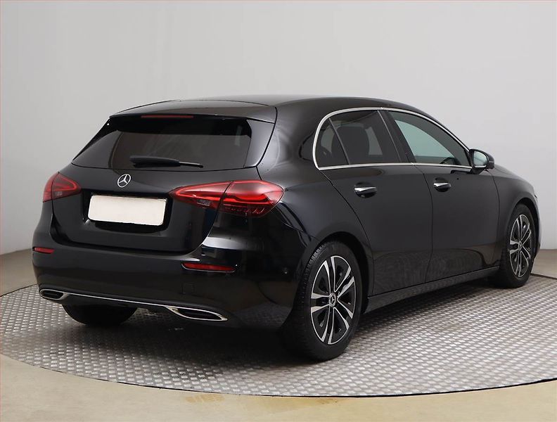 Mercedes-Benz Třídy A (2024) A 200 d - fotka 5 z 22
