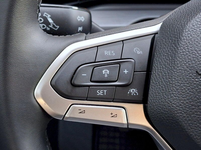 Volkswagen Golf (2022) Variant Style 1,5TSi 96kW - fotka 32 z 35