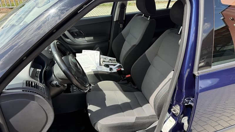 Škoda Fabia 1.2TSi*63kW*SPORT*78TKM*1.MAJ* - fotka 13 z 24