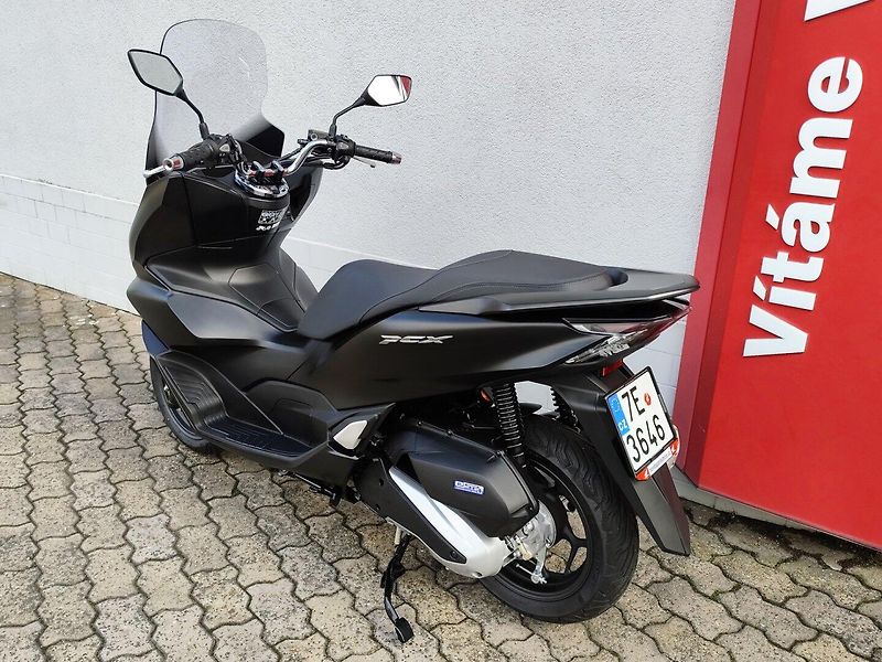Honda PCX 125 1034 km - fotka 7 z 12