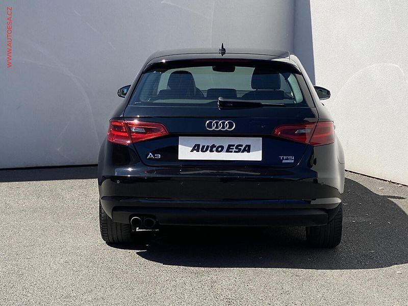 Audi A3 (2016) 1.4 TFSi, Bixen, navi, kůže - fotka 5 z 19