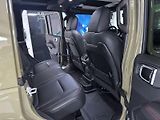 Jeep Wrangler (2026) Unlimited 3,6 V6 290k AT8 Rubi - náhled 13