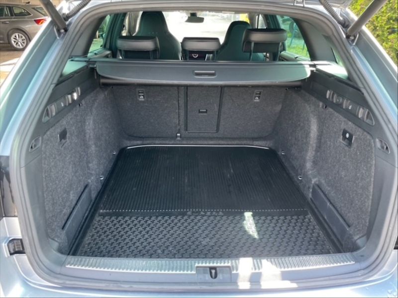 Škoda Superb 2,0 TDI Sportline 4x4 DSG - fotka 6 z 11