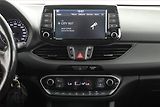 Hyundai i30 (2018) 1.6 CRDi, Navi, Tempomat - náhled 9