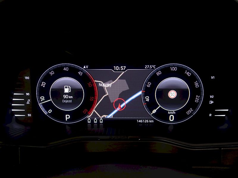 Škoda Superb (2019) STYLE 2.0TDI 140KW 4x4 DSG LED - fotka 19 z 47