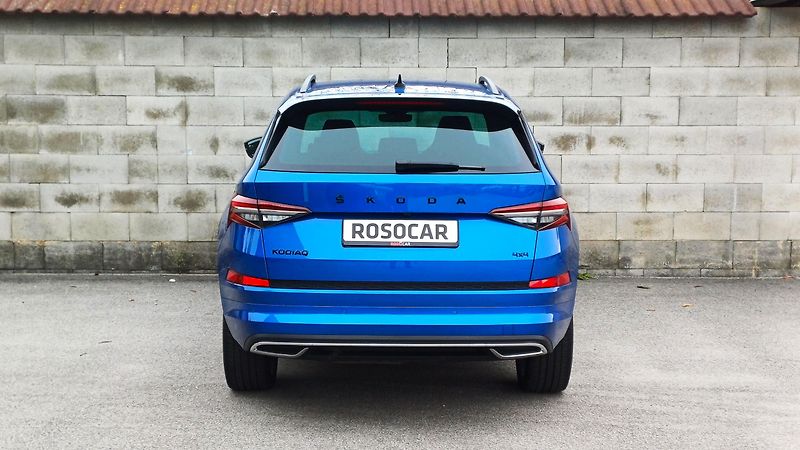 Škoda Kodiaq SPORTLINE TDI 147kW WEBASTO-ČR - fotka 6 z 50