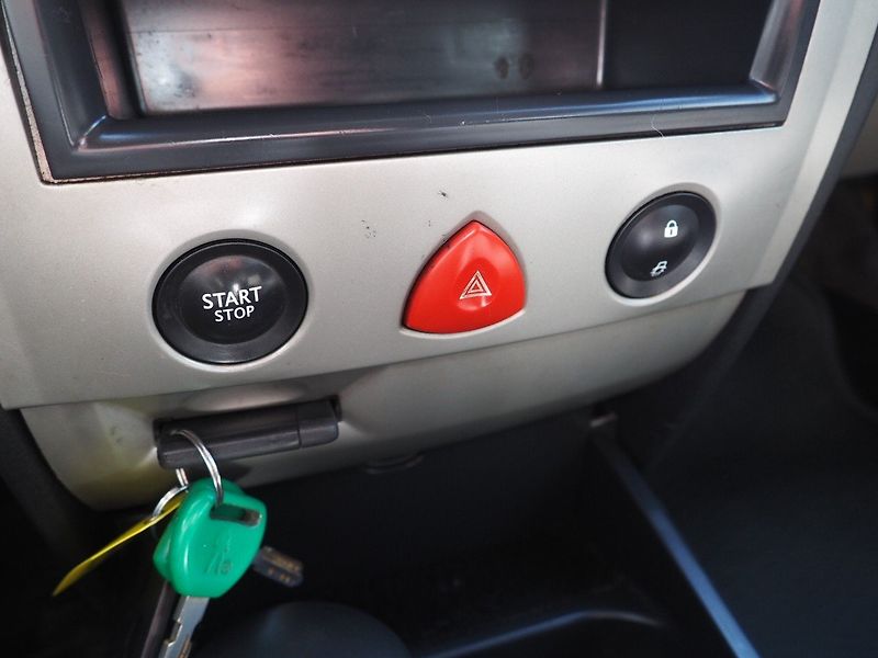 Renault Mégane (2004) 1.5 DCI - fotka 25 z 26