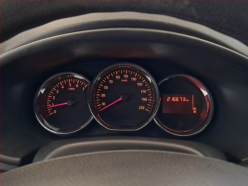 Dacia Logan (2014) 1.2 16V, LPG, Serv.kniha - fotka 11 z 16