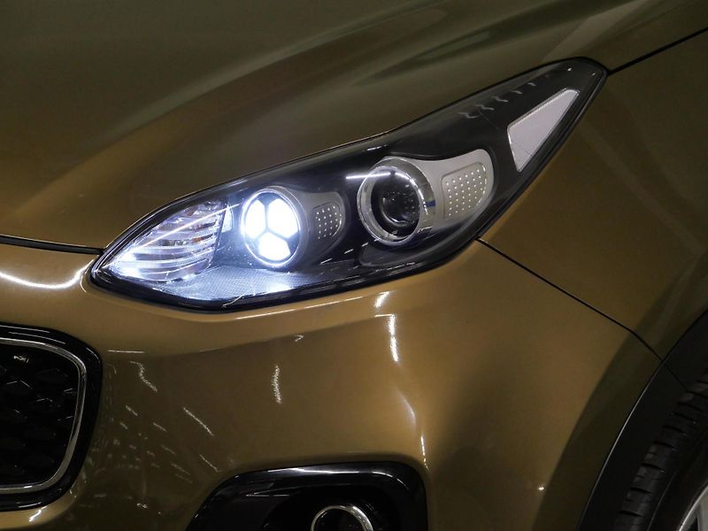 Kia Sportage - fotka 9 z 25