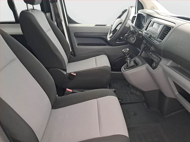 Peugeot Expert (2018) 1.5 BlueHDi, Bus, 5Míst, ČR - fotka 9 z 16
