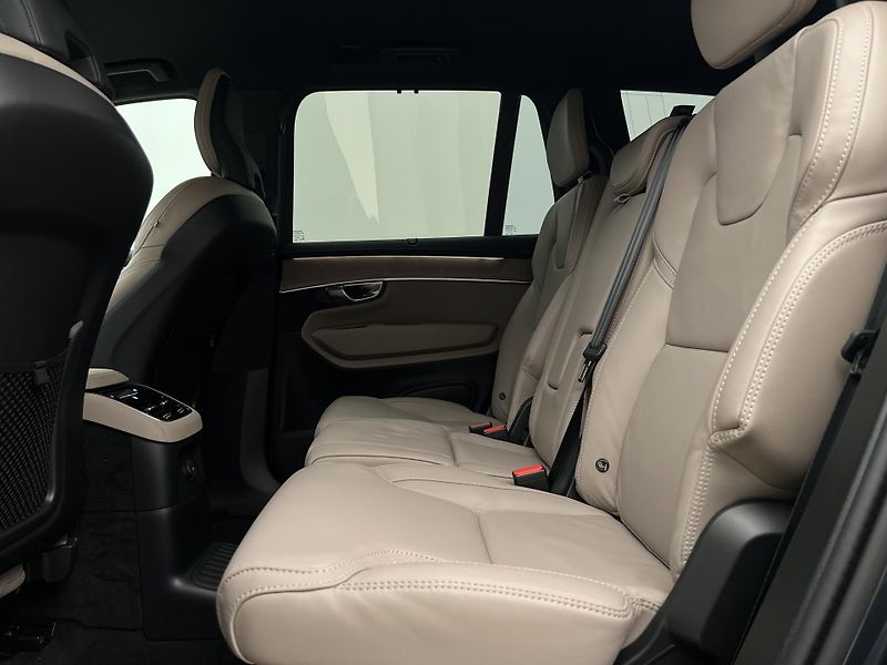 Volvo XC90 T8 AWD BRIGHT PLUS 7 MÍST - fotka 6 z 53