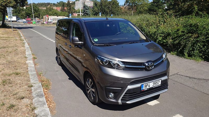 Toyota ProAce Verso (2023) L1 2.0D 106kW FAMILY WEBASTO - fotka 4 z 19
