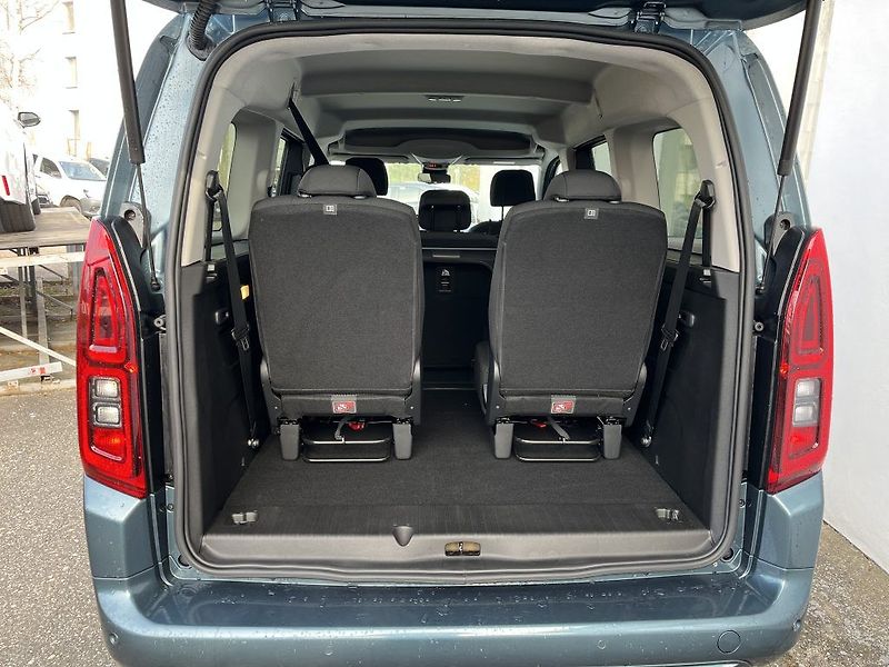 Toyota ProAce City Verso 1,5 D AT Family LWB - fotka 7 z 28