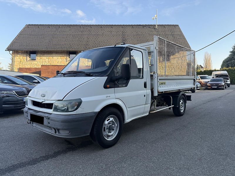 Ford Transit 2.4l 66 kW - fotka 4 z 20