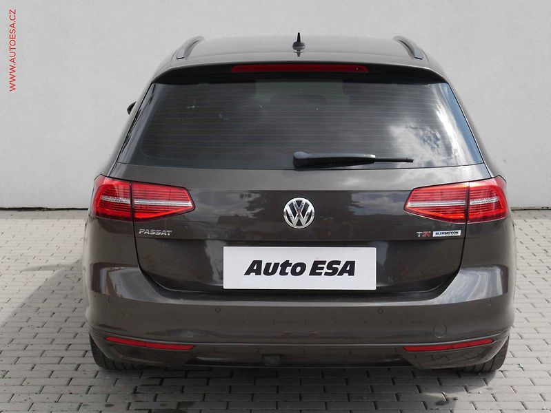 Volkswagen Passat (2017) 1.4 TSi, Comfortline, DSG - fotka 5 z 20