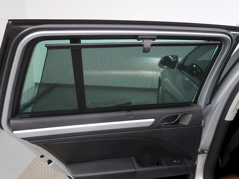 Škoda Superb (2013) ELEGANCE 2.0TDI 103KW 4x4 DSG - fotka 36 z 41