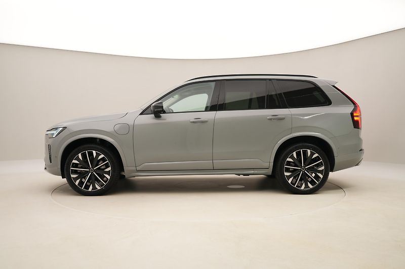 Volvo XC90 (2026) T8 AWD Plug-in DARK PLUS 7m - fotka 9 z 75