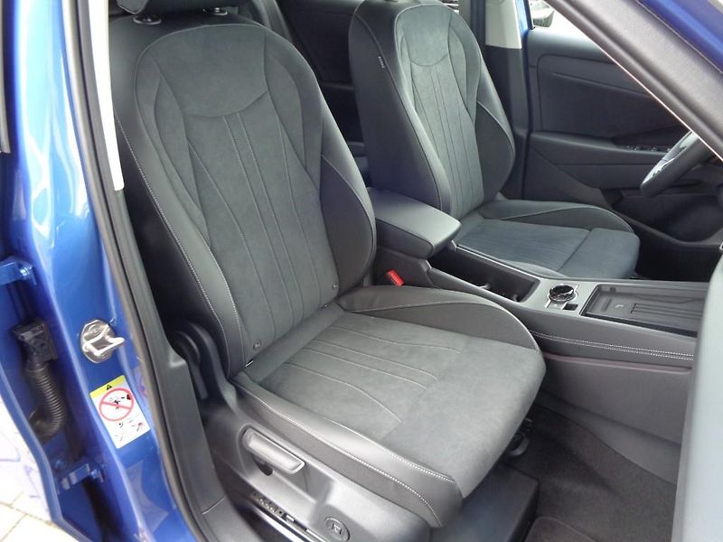 Volkswagen T-Roc 1.5 eTSI 7DSG STYLE  110 KW - fotka 22 z 30