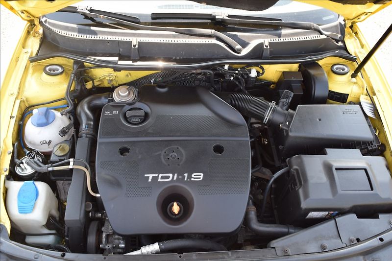 Seat Leon 1,9 TDI 66KW NOVÁ STK - fotka 44 z 45