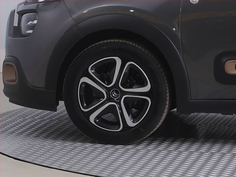 Citroën C3 (2023) 1.2 PureTech, ČR,1.maj - fotka 14 z 19