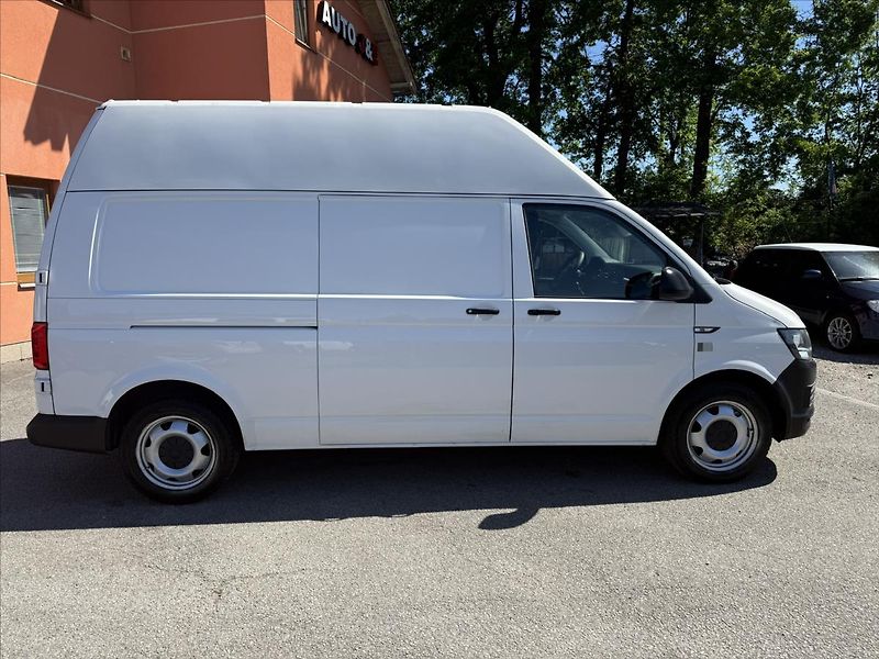 Volkswagen Transporter 2,0 TDi 4Motion L2H2 - fotka 7 z 36