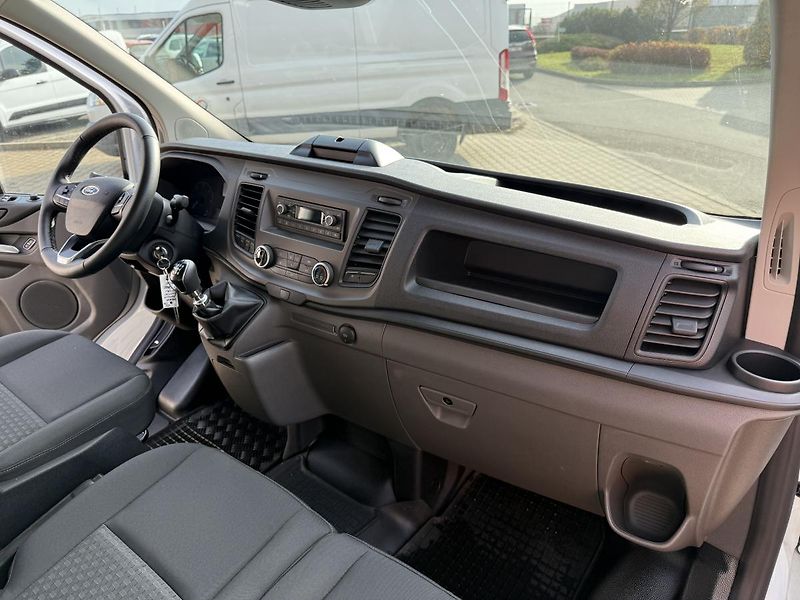 Ford Transit Custom (2022) 2,0-TEMPOMAT-SENZORY-TAŽNÉ  - fotka 17 z 48