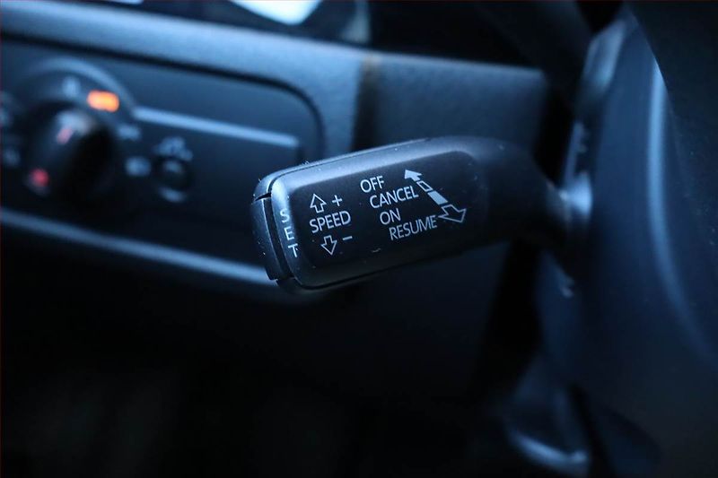 Volkswagen Touareg (2014) 3.0 TDI, 4X4, Automat - fotka 21 z 25