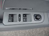 Škoda Superb (2010) 2.0TDi, Ambition, AC - náhled 12