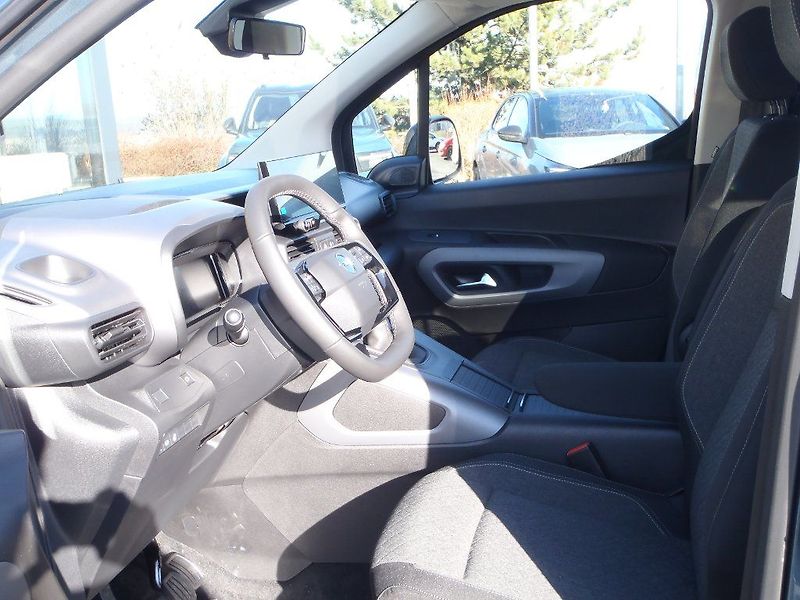 Opel Combo Elegance Plus XL - fotka 9 z 29