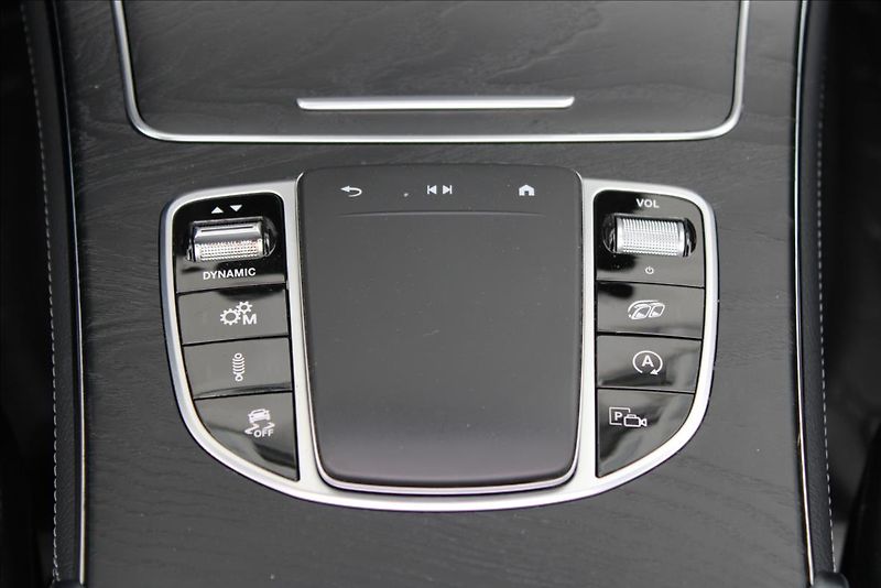 Mercedes-Benz GLC 43 AMG 4M/TOP-VÝBAVA/DPH - fotka 30 z 49