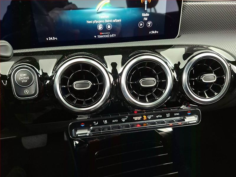 Mercedes-Benz Třídy A (2020) A 200 - fotka 17 z 22