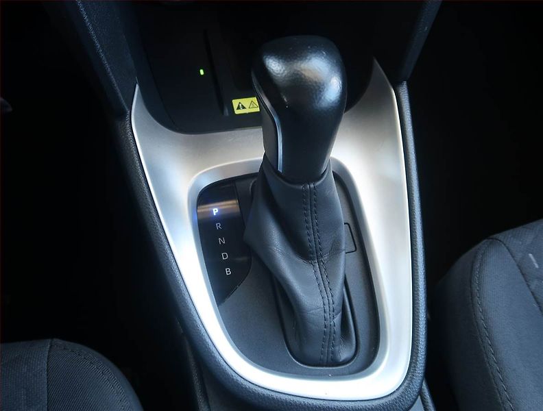 Toyota Yaris Cross (2024) Comfort 1.5 VVT-iE, Automat - fotka 13 z 20