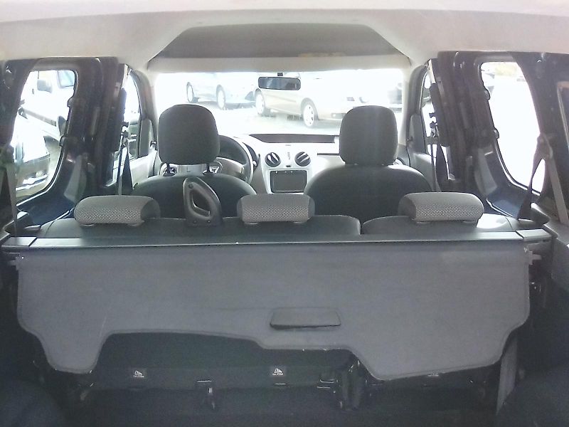 Dacia Dokker (2013) 1.6 MPi Ambiente, 1.majitel - fotka 27 z 31