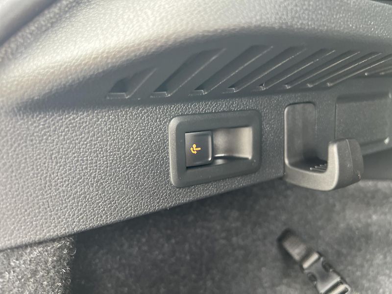 Škoda Kamiq 1.5TSi 110kw Top Selection ČR - fotka 29 z 45