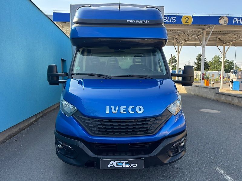 Iveco Daily (2021) 35S16 plachta 10 pal + spaní - fotka 36 z 38