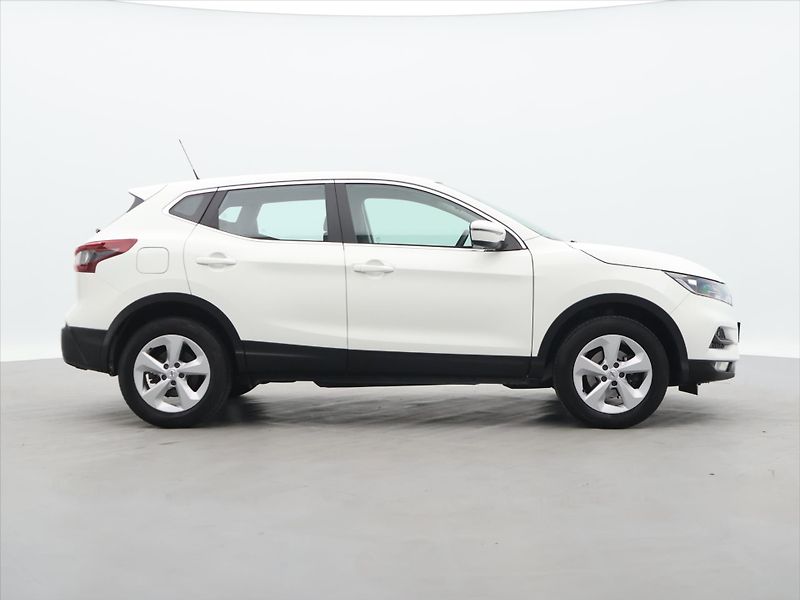 Nissan Qashqai 1,3 DiG-T Acenta CZ 1.Maj - fotka 8 z 37