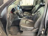 Nissan Pathfinder 2.5 dCi LE 140Kw manuál  - náhled 13