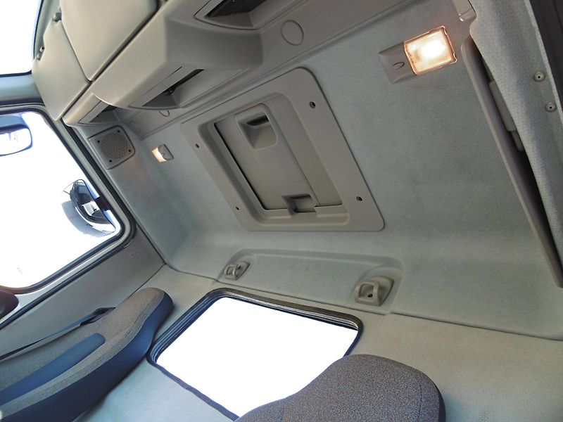 Volvo FL 240, nový 10t hákový nosič - fotka 14 z 19
